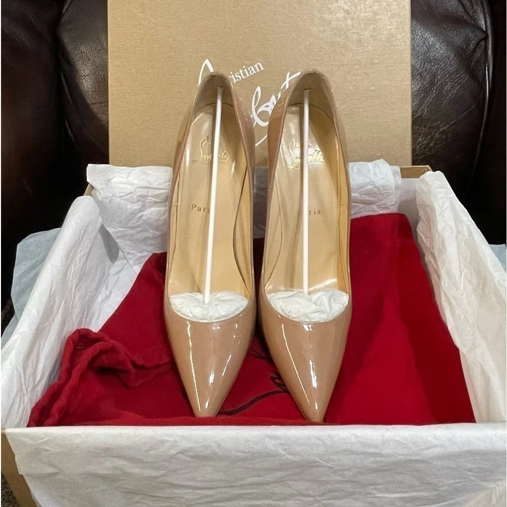 Christian Louboutin “So Kate” stiletto 120mm Nude Patent leather, EU 40.5